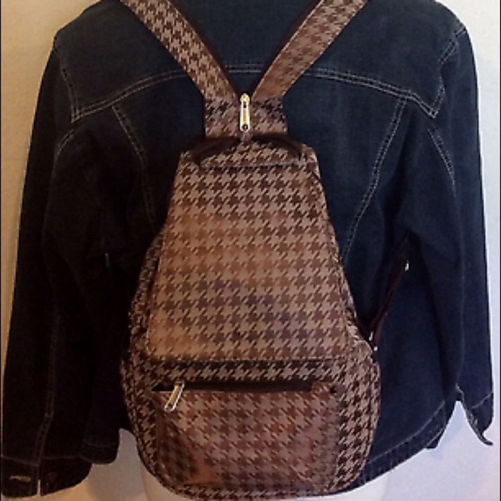 NEW⭐️Houndstooth Semi-Glossy Nylon Backpack